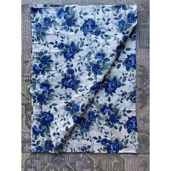 Flower Flannel Bed Pillow Case Set Made In Portigual - Picture 2 of 6